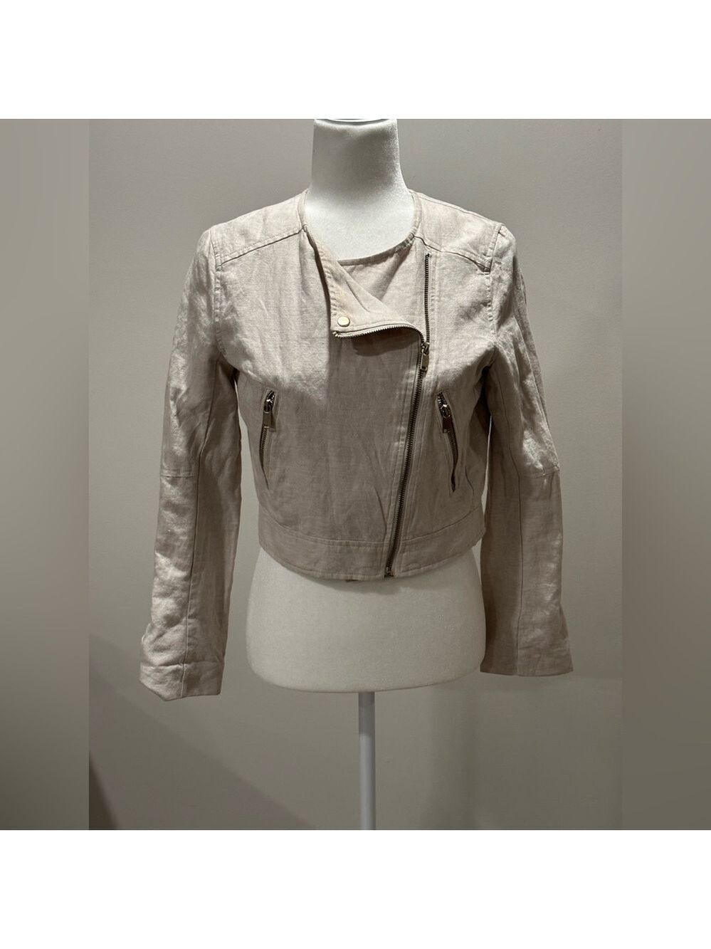 H&M Women's Beige Zip Up Jacket Size 6